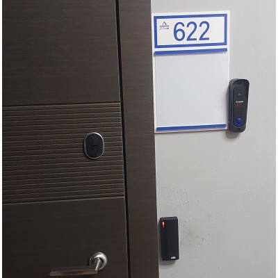 Відеопанель BCOM BT-380HR Black аналогова Відеопанель BCOM BT-380HR Black аналогова